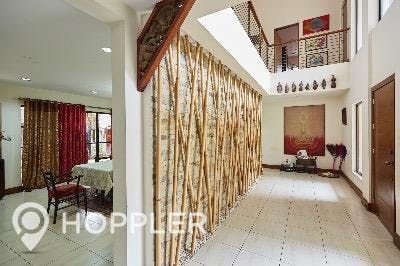 "4BR House for Rent in Dasmari?as Village, Makati"10
