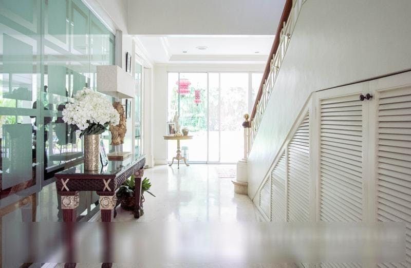 "4BR House for Rent in Urdaneta Village, Makati"04