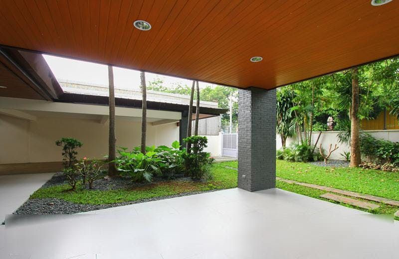 "4BR House for Rent in Magallanes, Makati"04