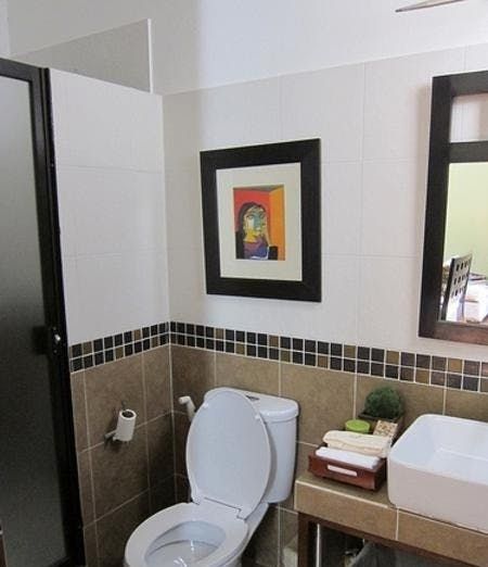 "5BR House for Rent in Ayala Alabang Village, Muntinlupa"10