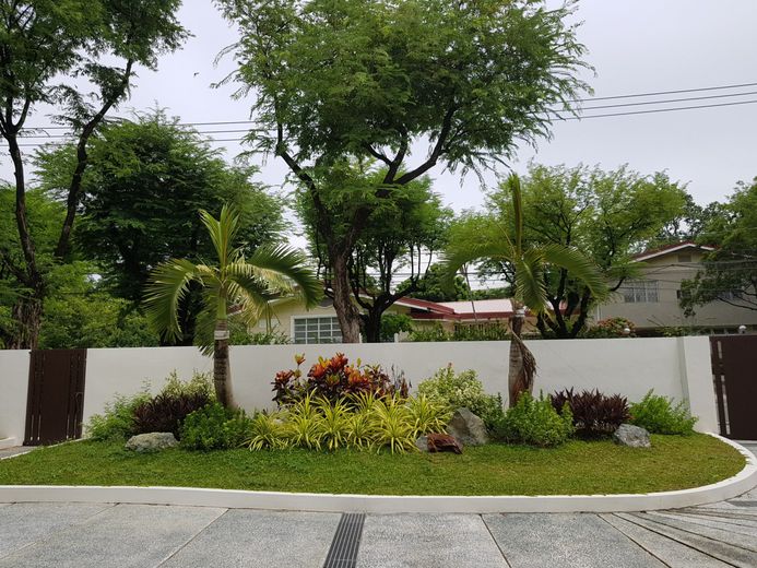 "4BR House for Rent in Forbes Park, Makati"01