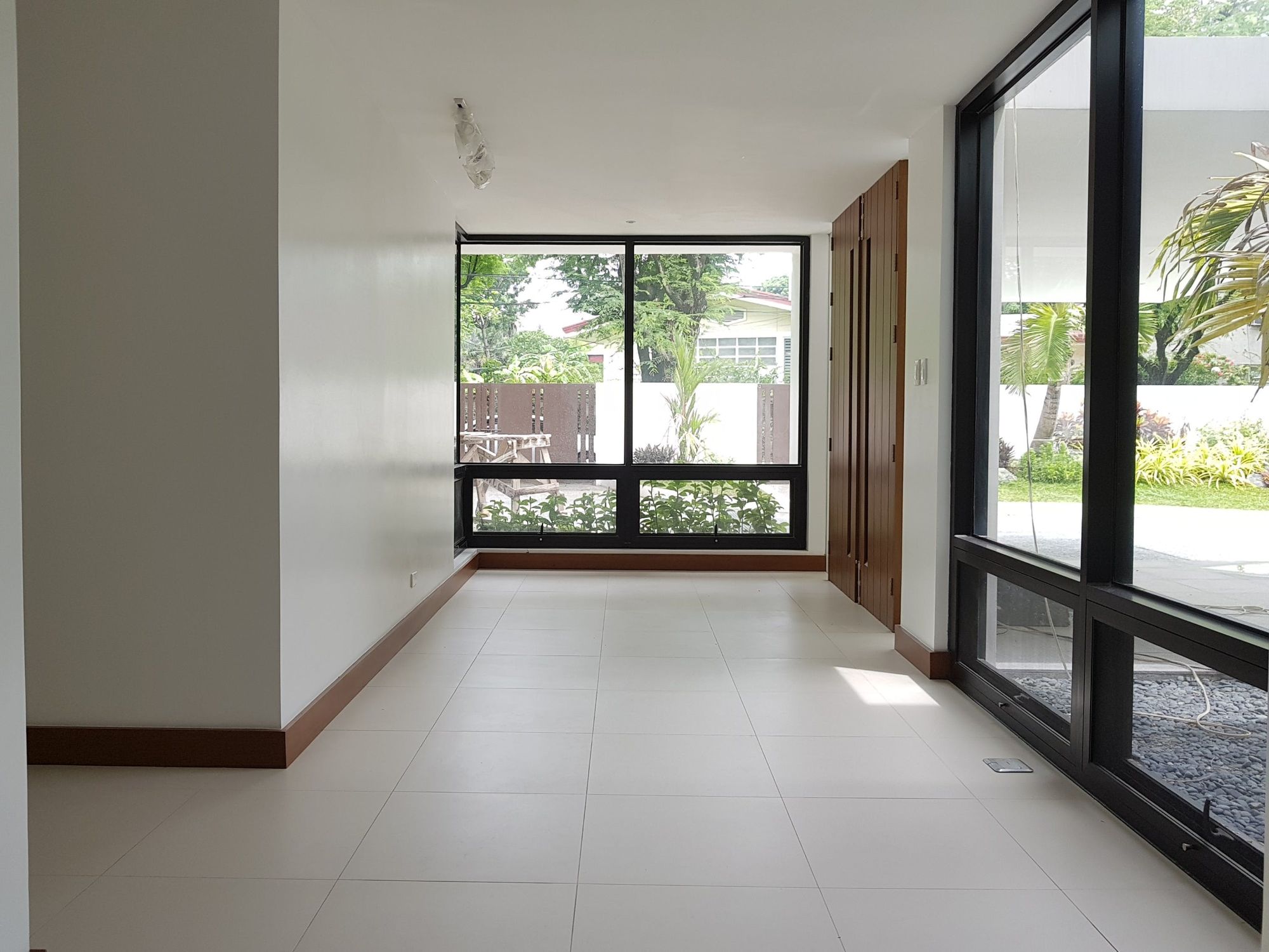 "4BR House for Rent in Forbes Park, Makati"04