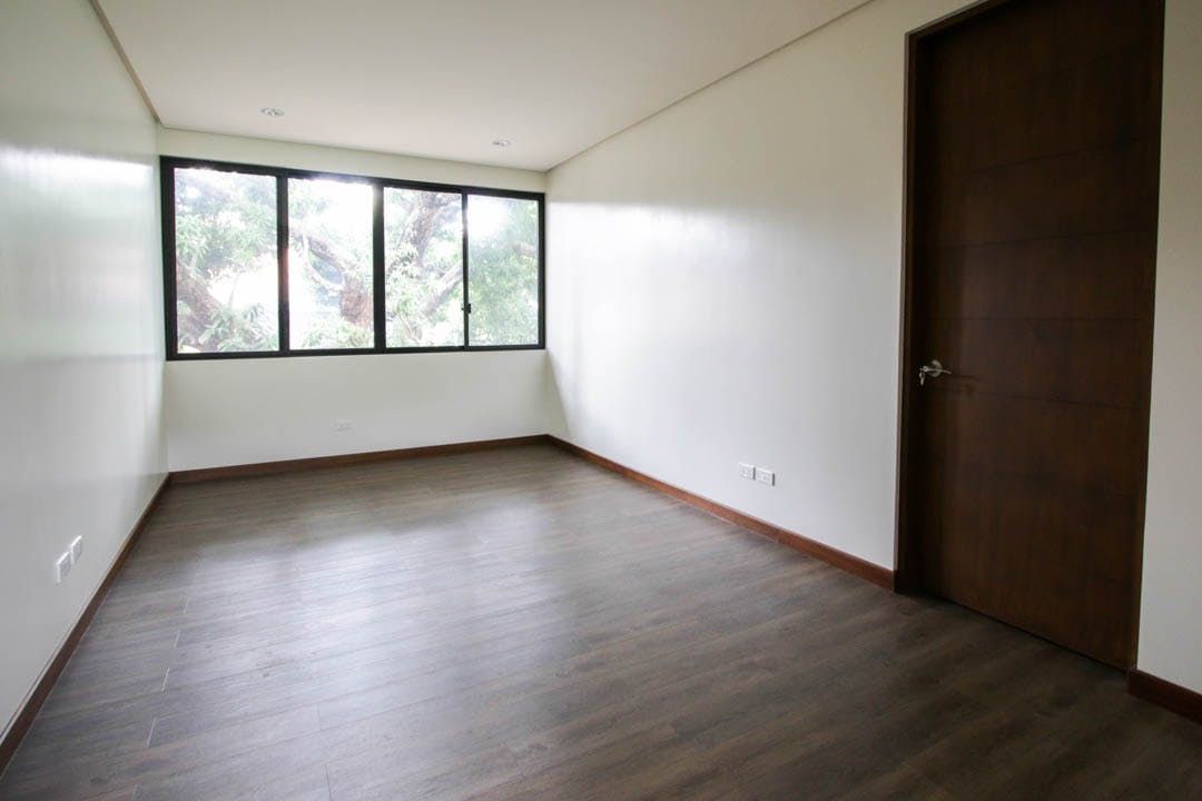 "5BR House for Rent in Ayala Alabang Village, Muntinlupa"08