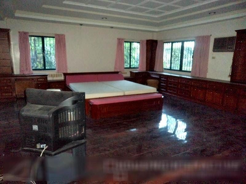 "4BR House for Rent in Valle Verde, Pasig"03