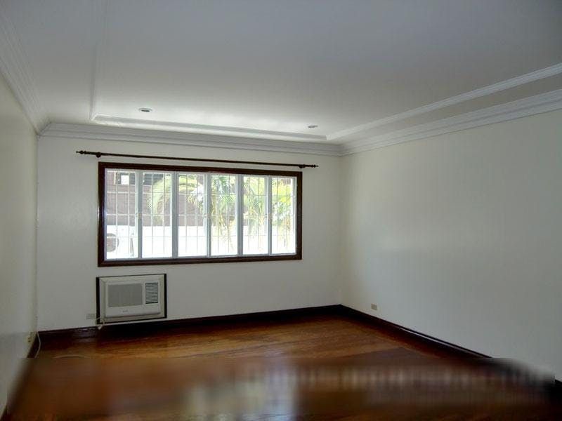 "5BR House for Rent in Ayala Alabang Village, Muntinlupa"03