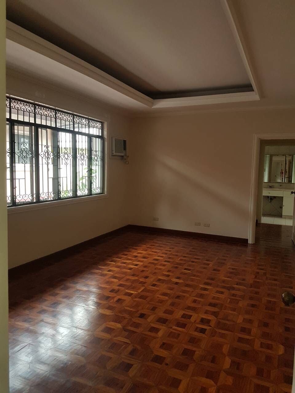 "4BR House for Rent in San Lorenzo Village, Makati"03