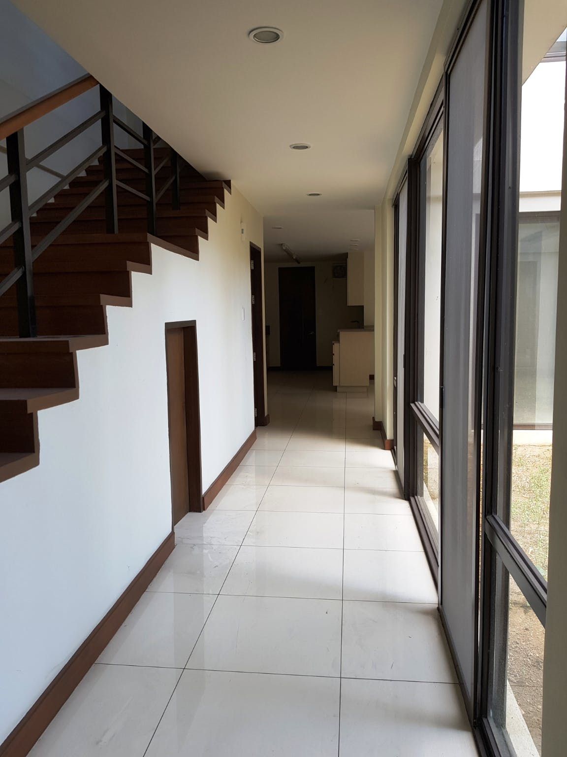 "4BR House for Rent in San Lorenzo Village, Makati"04