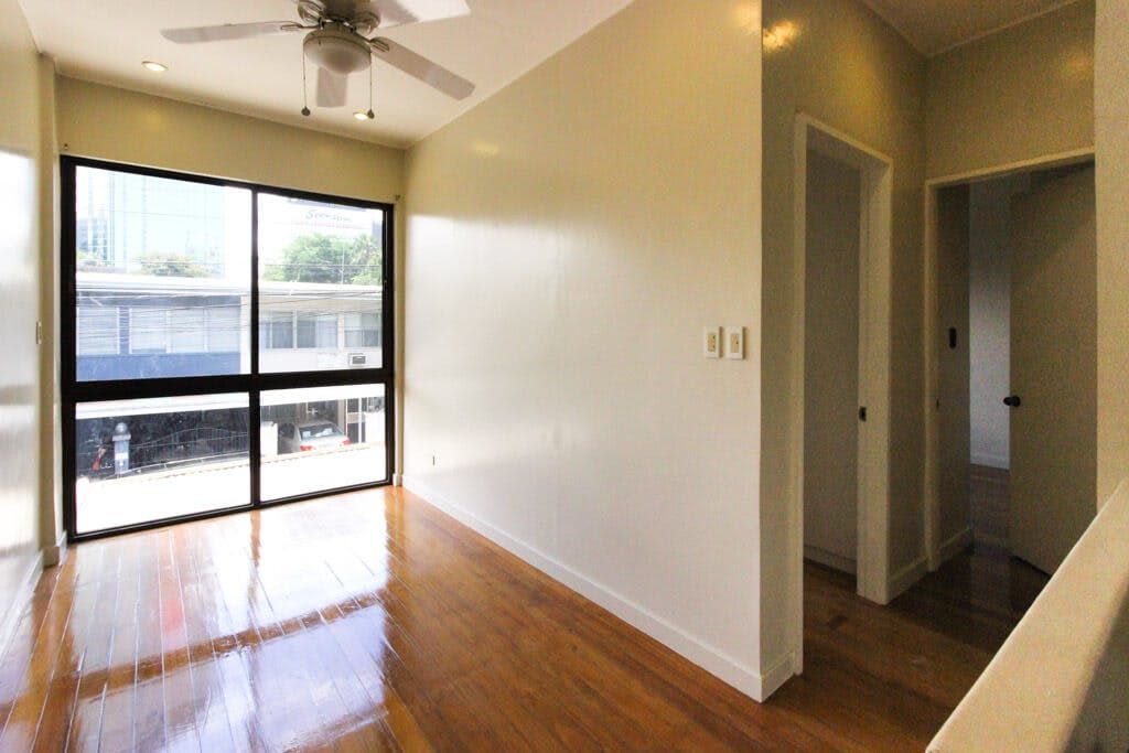 "3BR House for Rent in Palm Village, Makati"07