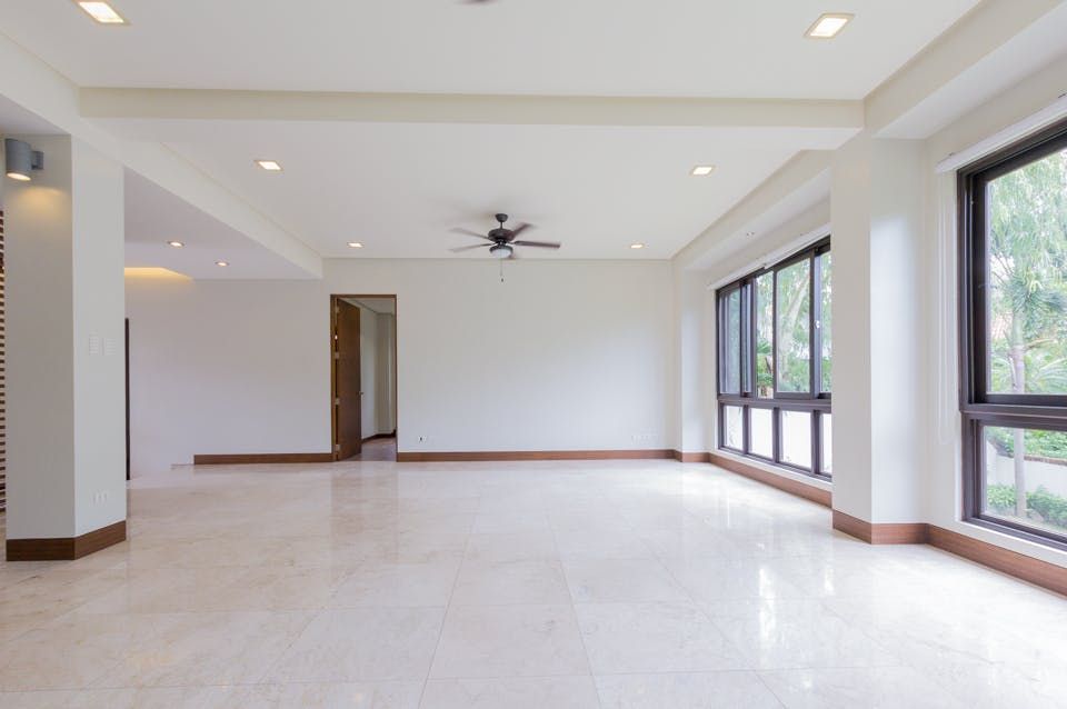 "4BR House for Rent in Ayala Alabang Village, Muntinlupa"06