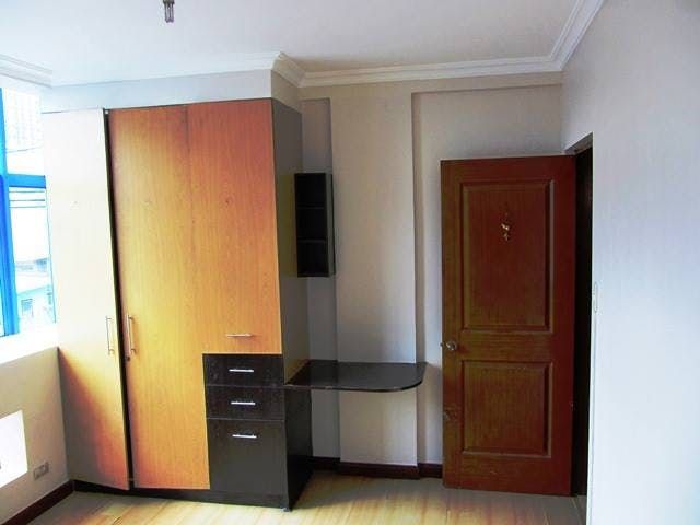 "4BR Townhouse for Rent in Valencia, Quezon City"09