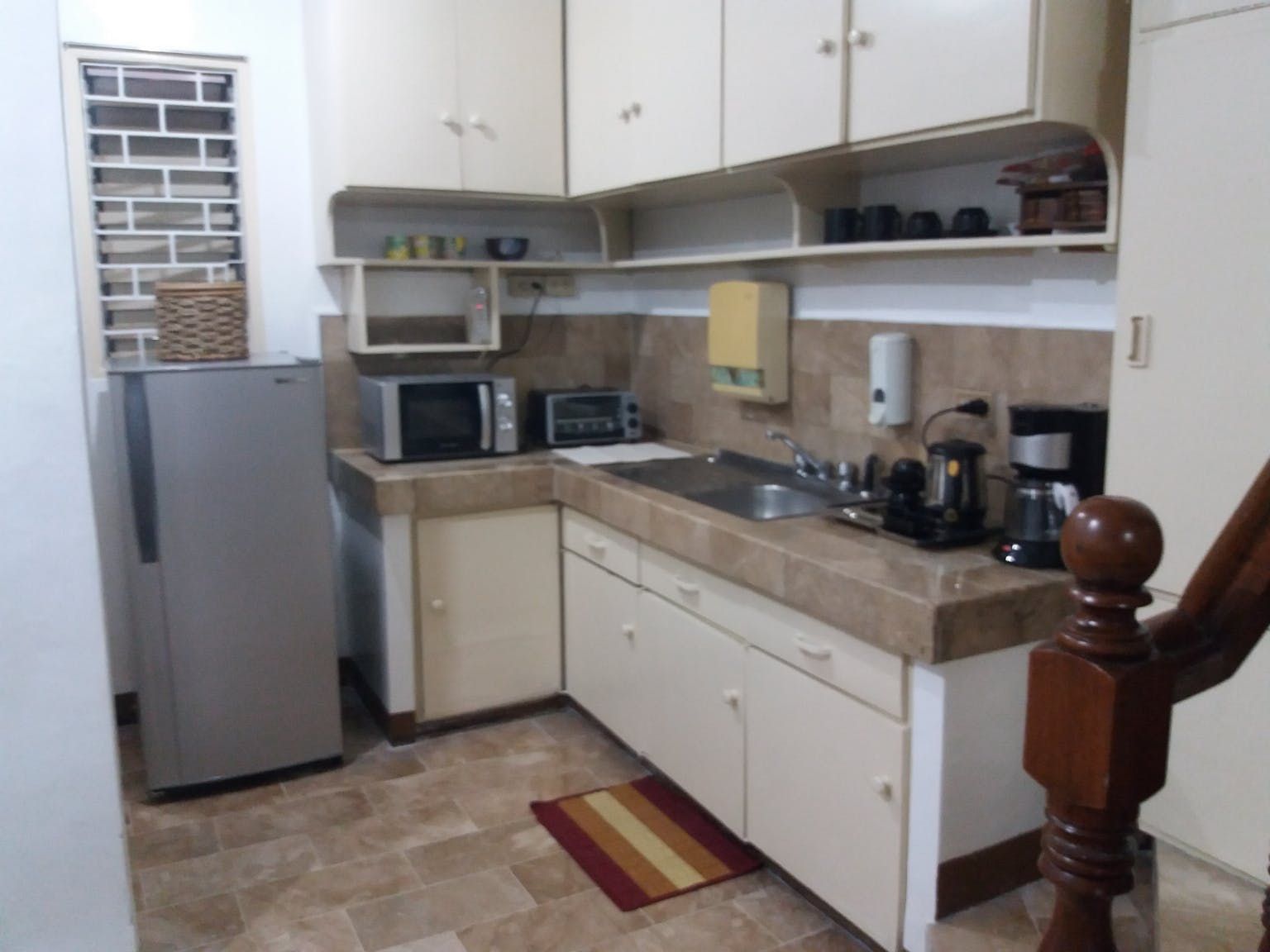 "2BR Townhouse for Rent in Sanville Subdivision, Quezon City"05