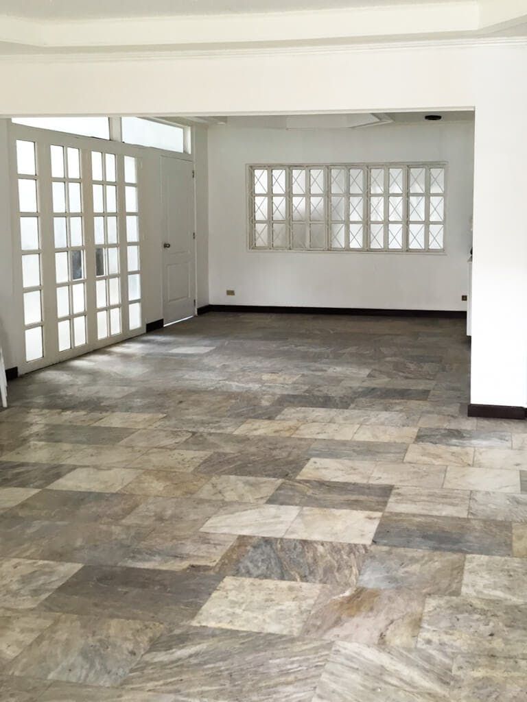 "3BR House for Rent in ,"07