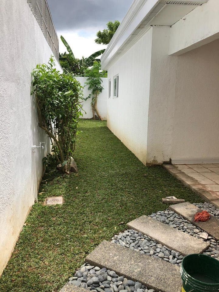 "5BR House for Rent in Greenhills, San Juan"04