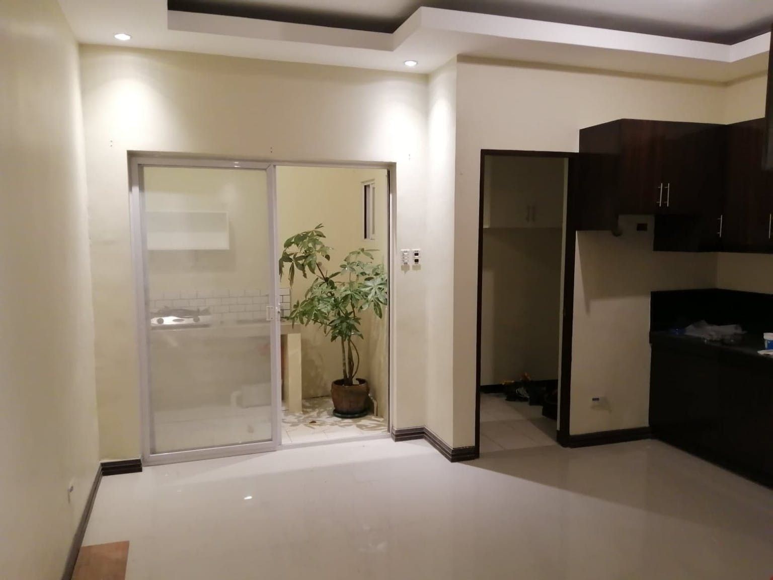 "3BR House for Rent in Merville, Para?aque"09
