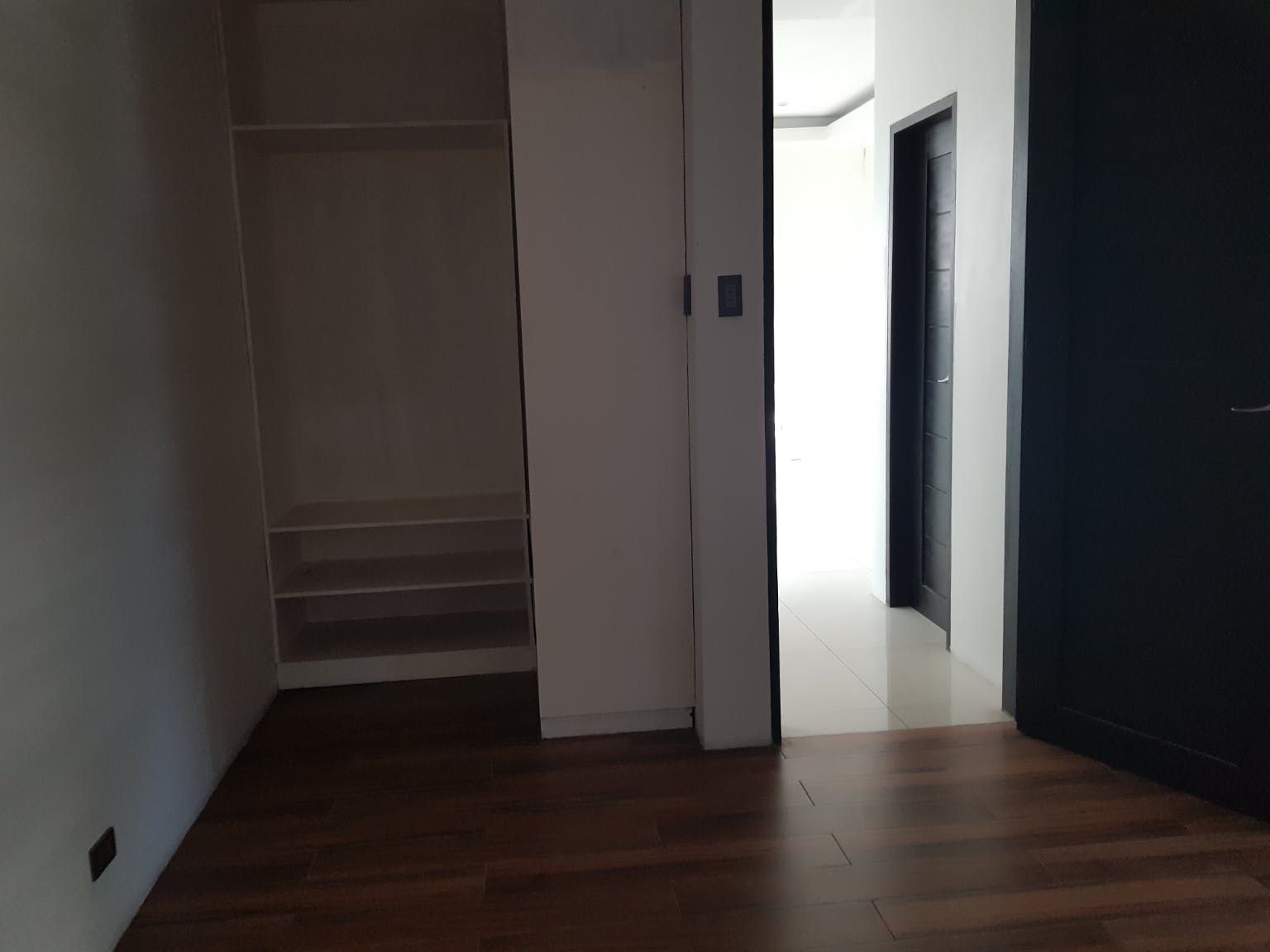 "4BR House for Rent in Merville, Para?aque"04