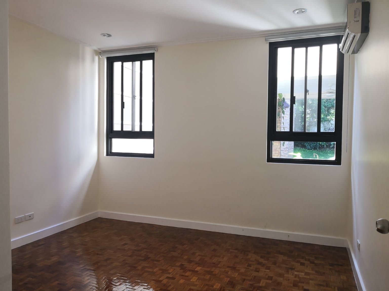 "6BR House for Rent in Ayala Alabang Village, Muntinlupa"03