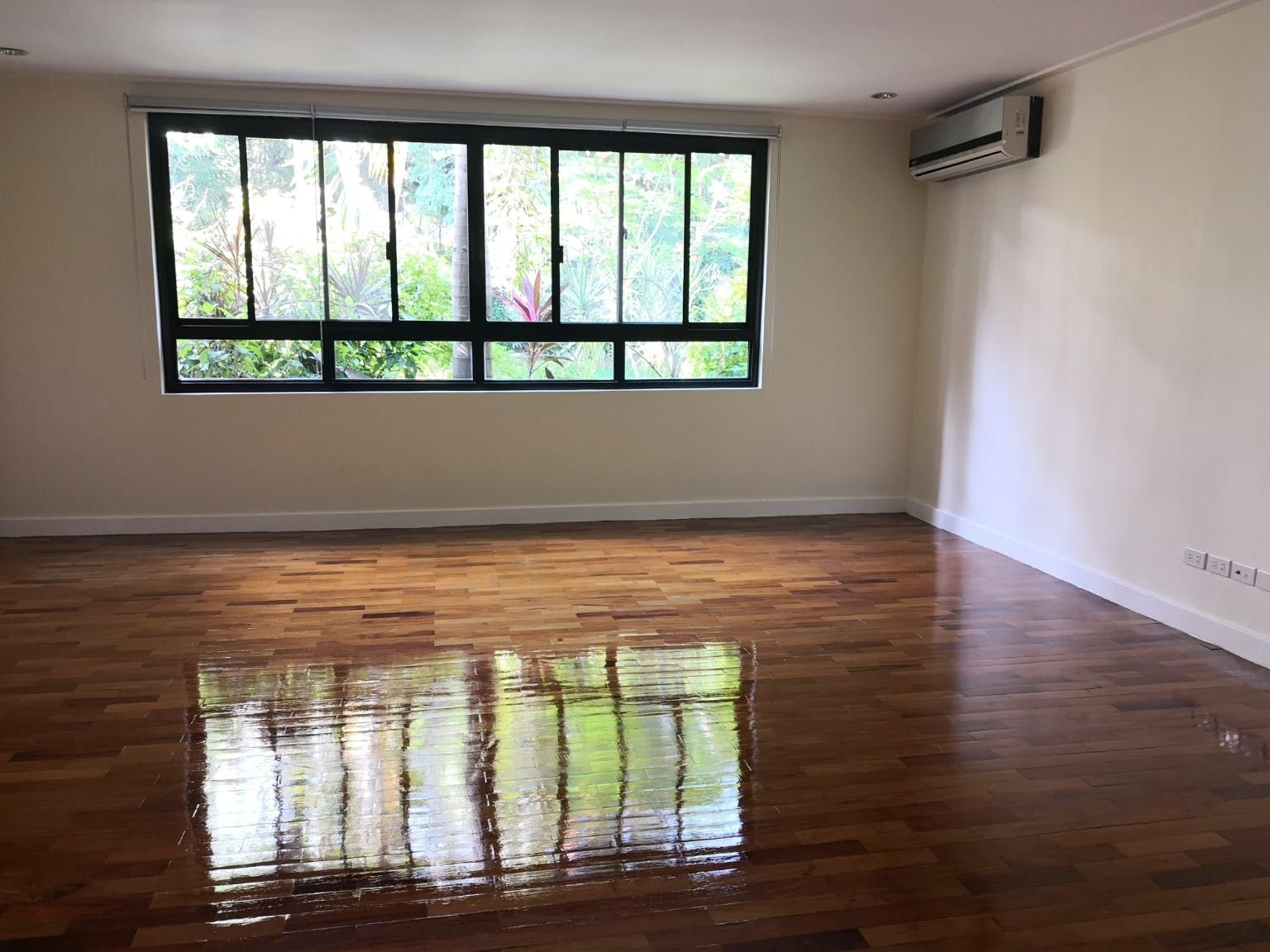 "6BR House for Rent in Ayala Alabang Village, Muntinlupa"05