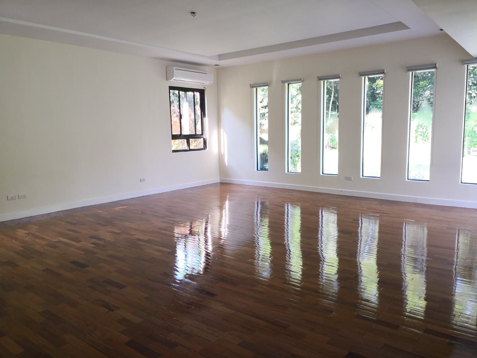 "6BR House for Rent in Ayala Alabang Village, Muntinlupa"06