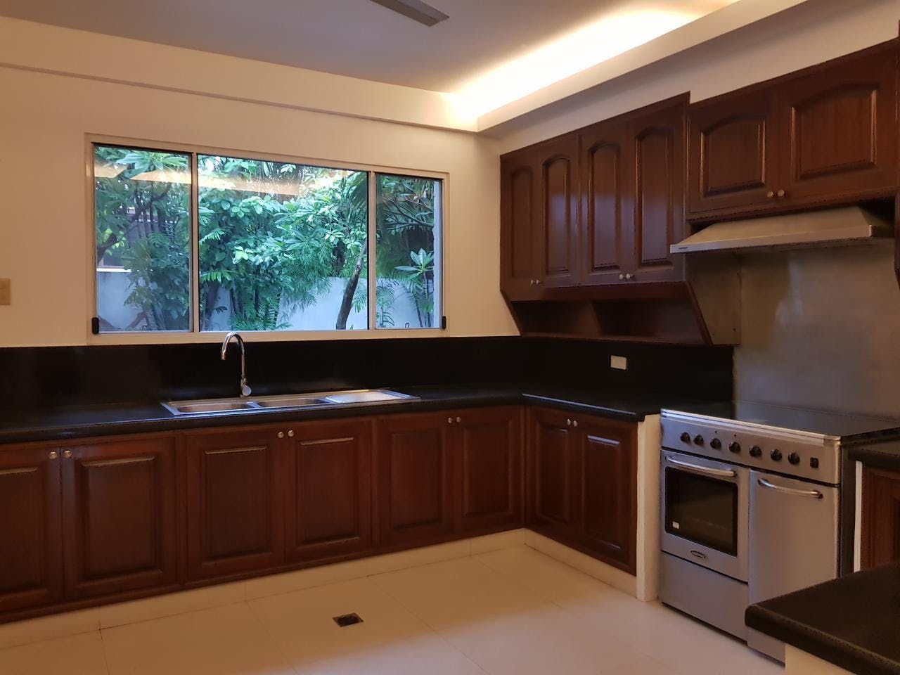 "4BR House for Rent in Bel-Air Village, Makati"06