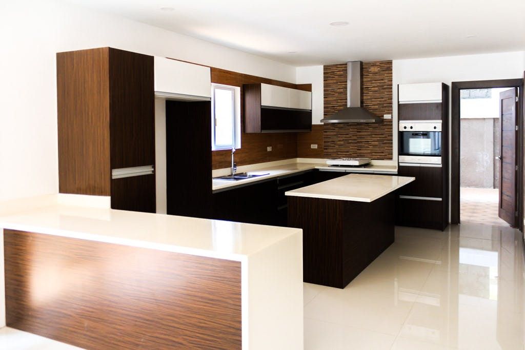 "3BR House for Rent in San Lorenzo Village, Makati"09