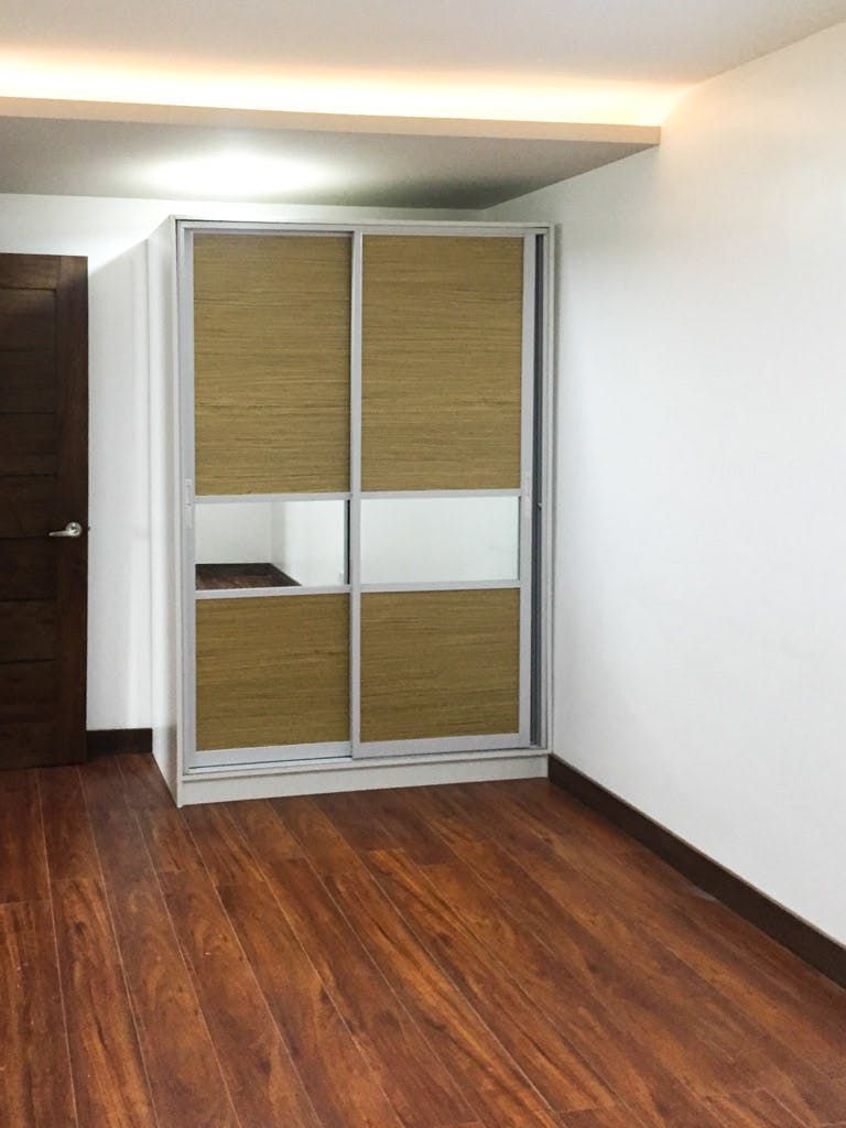 "4BR House for Rent in San Lorenzo Village, Makati"05