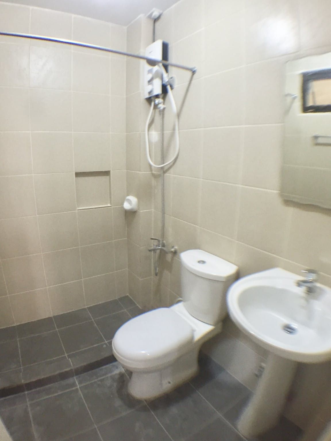 "2BR Townhouse for Rent in Pamplona Tres, Las Pi?as"06