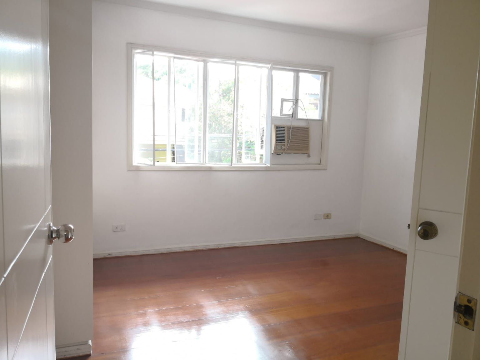 "5BR House for Rent in Ayala Alabang Village, Muntinlupa"06
