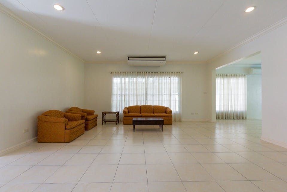 "3BR House for Rent in Ayala Alabang Village, Muntinlupa"10
