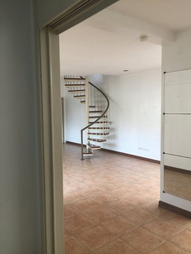 "4BR