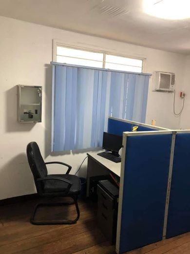 "3BR House for Rent in Highway Hills, Mandaluyong"01