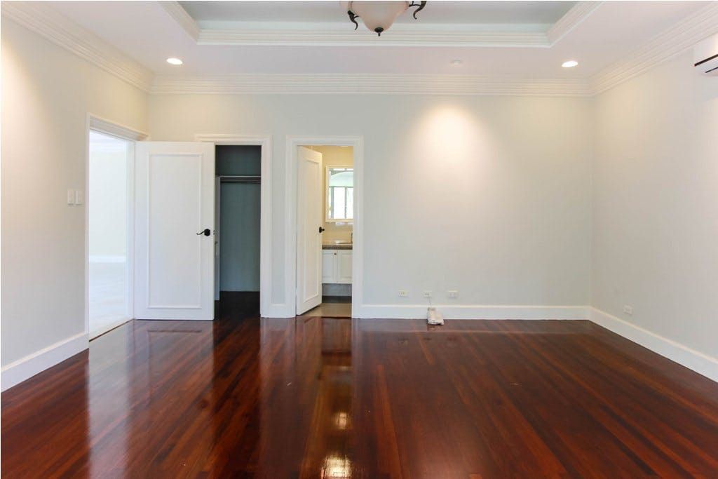 "4BR House for Rent in Dasmari?as Village, Makati"05