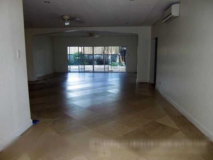 "4BR