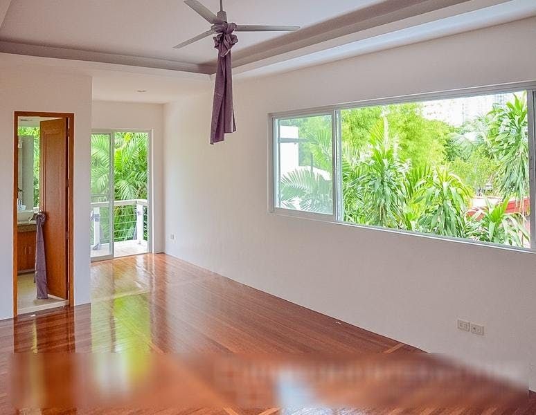 "4BR House for Rent in Bel-Air Village, Makati"04