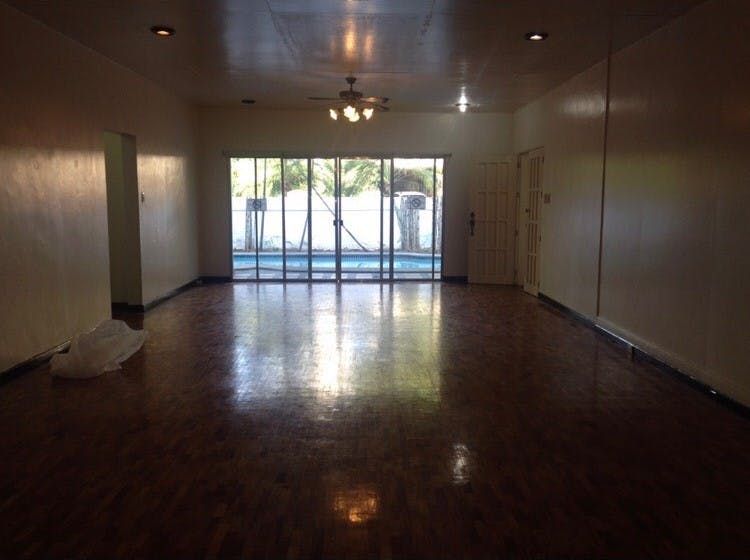 "4BR House for Rent in San Lorenzo Village, Makati"04