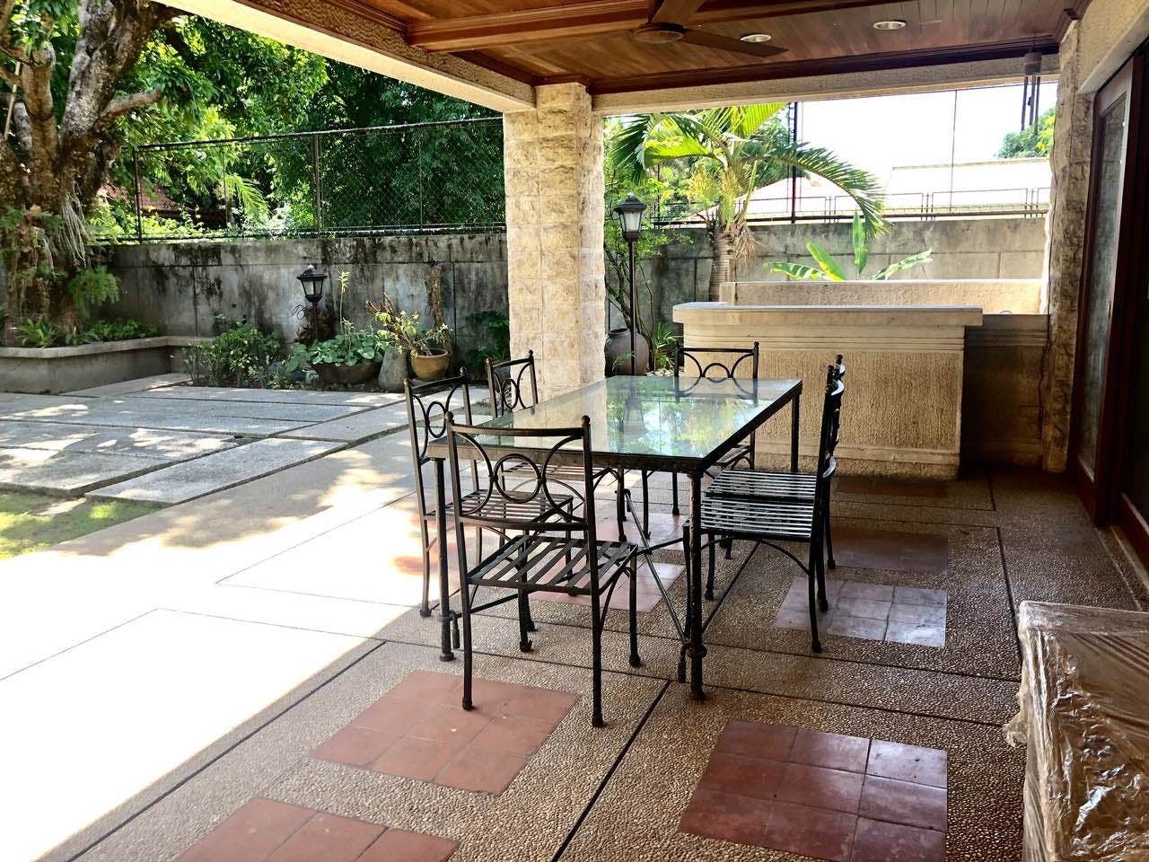 "4BR House for Rent in Ayala Alabang Village, Muntinlupa"09