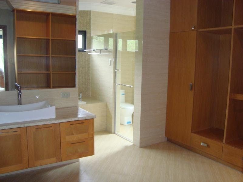 "3BR House for Rent in Greenhills, San Juan"08