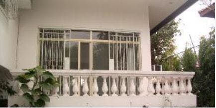 "4BR House for Rent in Dasmari?as Village, Makati"10