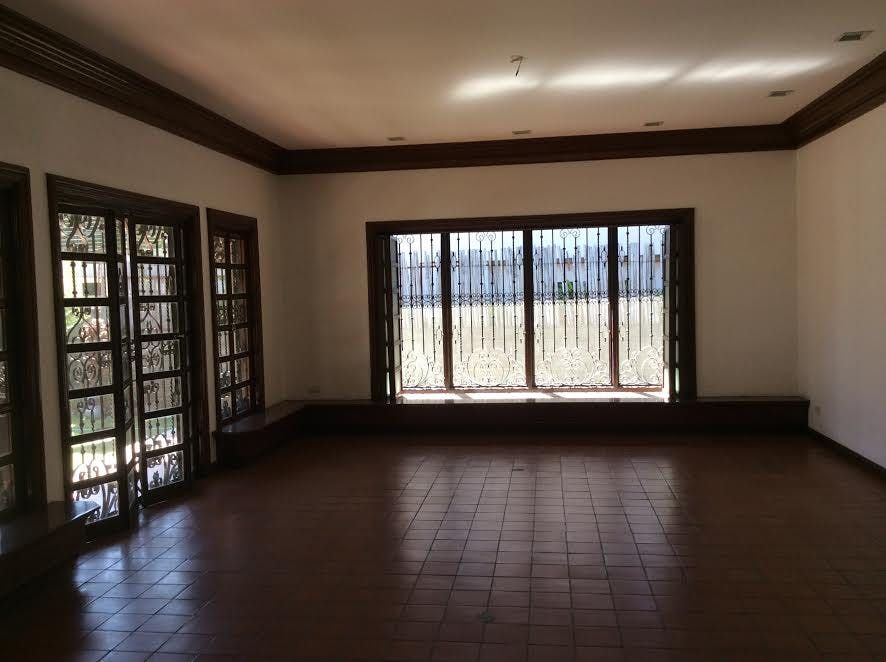 "4BR House for Rent in Ayala Alabang Village, Muntinlupa"06