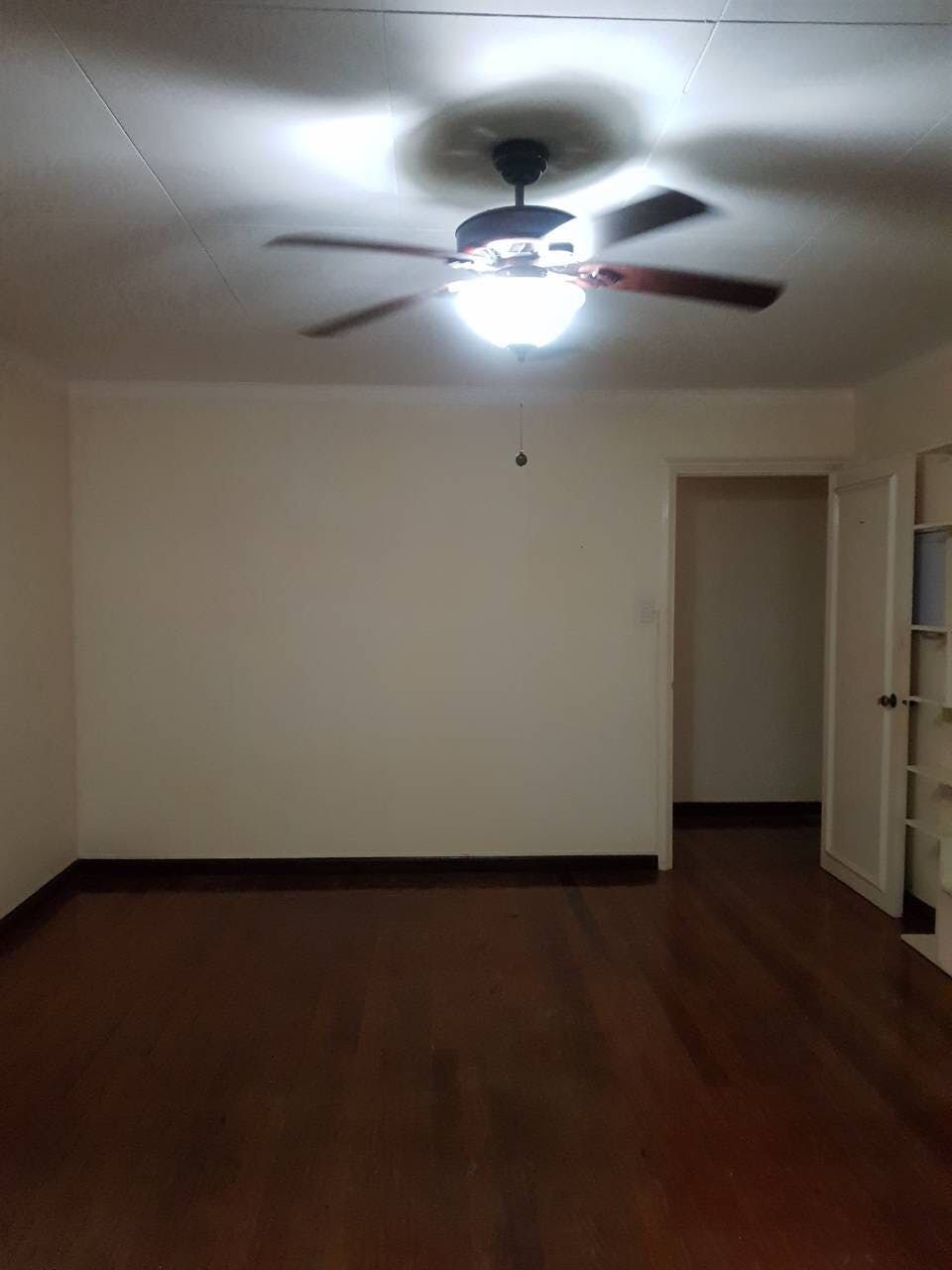 "4BR House for Rent in Dasmari?as Village, Makati"06