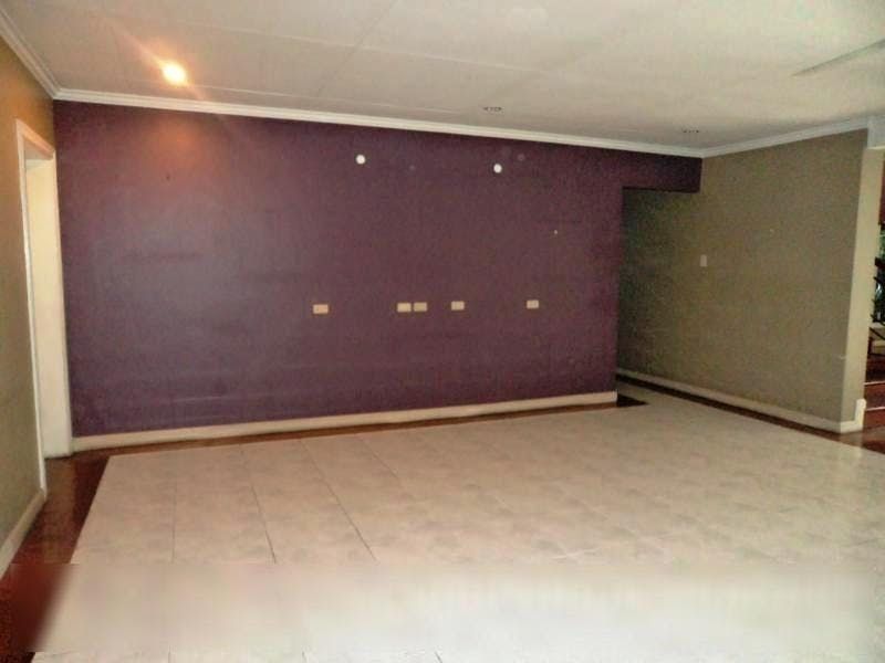 "6BR House for Rent in San Lorenzo Village, Makati"08