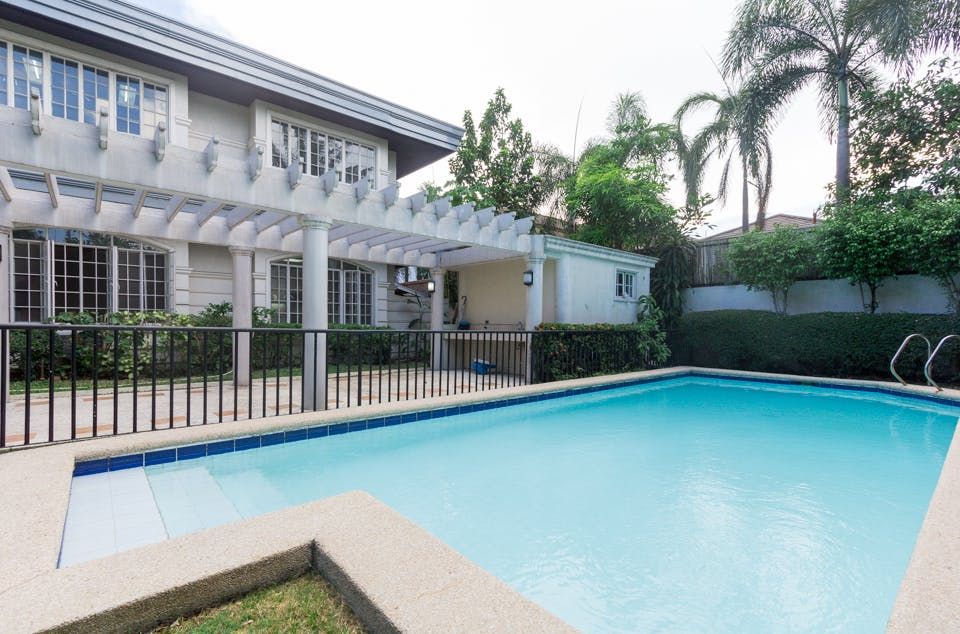 "4BR House for Rent in Green Meadows, Quezon City"10