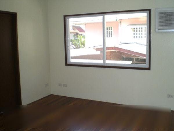 "4BR House for Rent in Bel-Air Village, Makati"04
