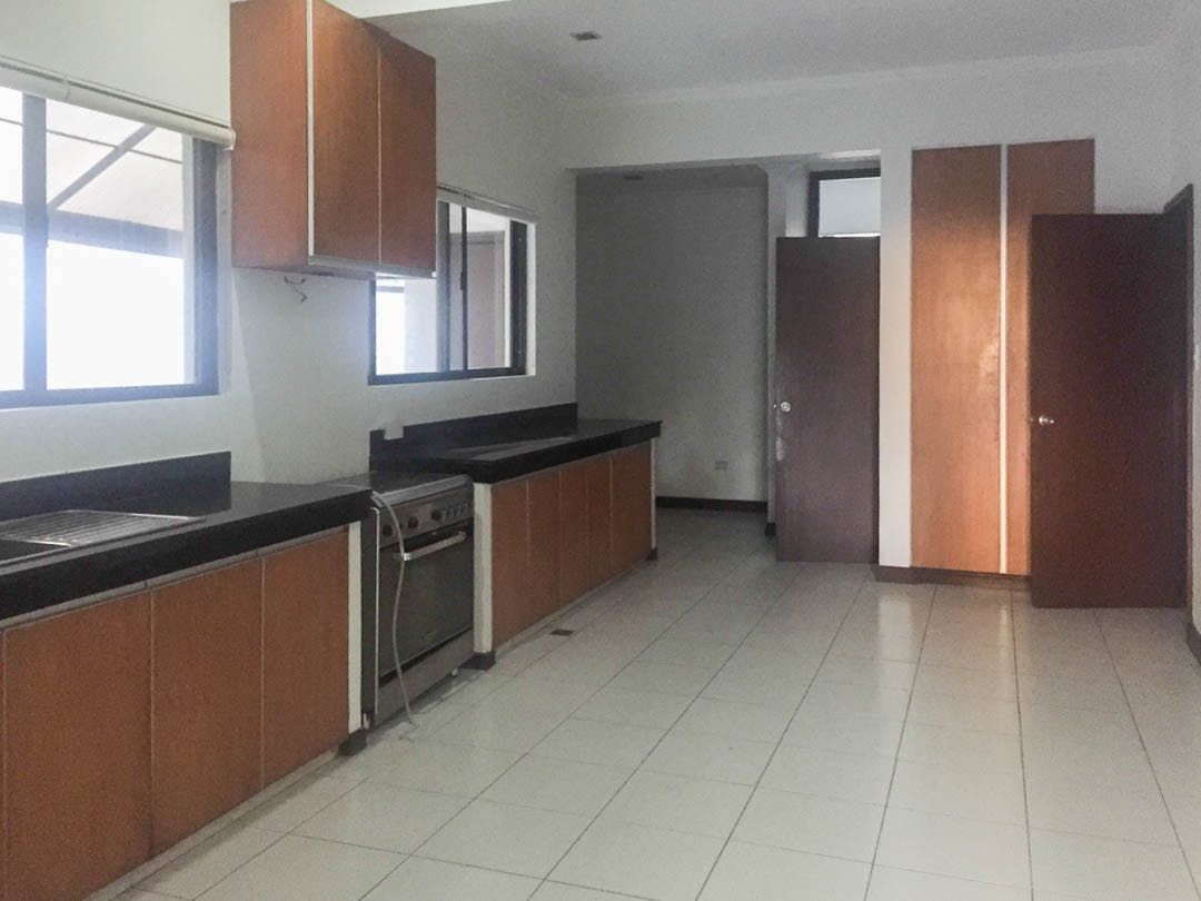 "4BR House for Rent in Ayala Alabang Village, Muntinlupa"06