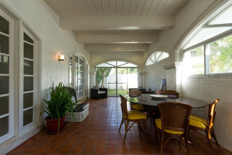 "4BR