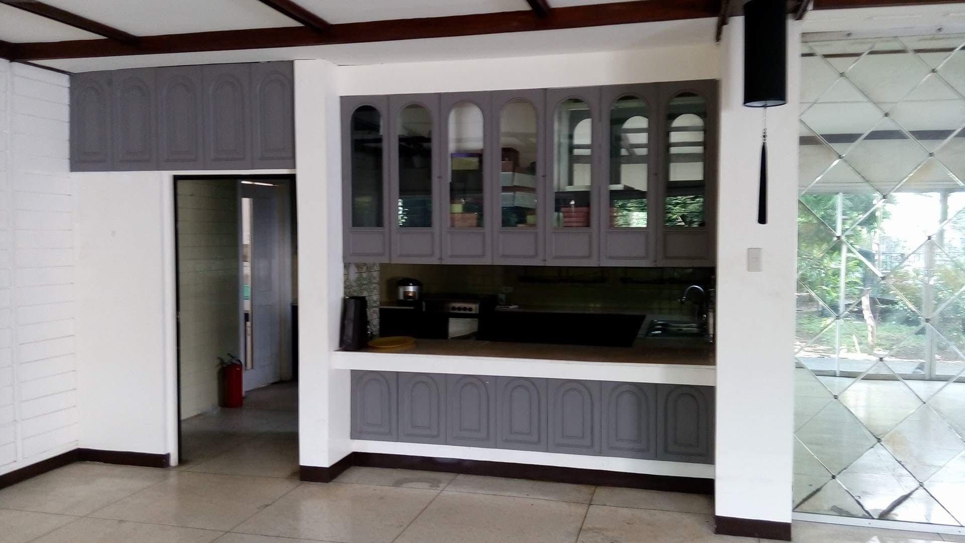 "5BR House for Rent in Merville, Para?aque"06