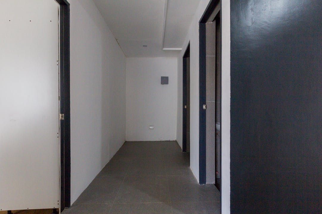 "4BR House for Rent in BF Homes, Para?aque"10
