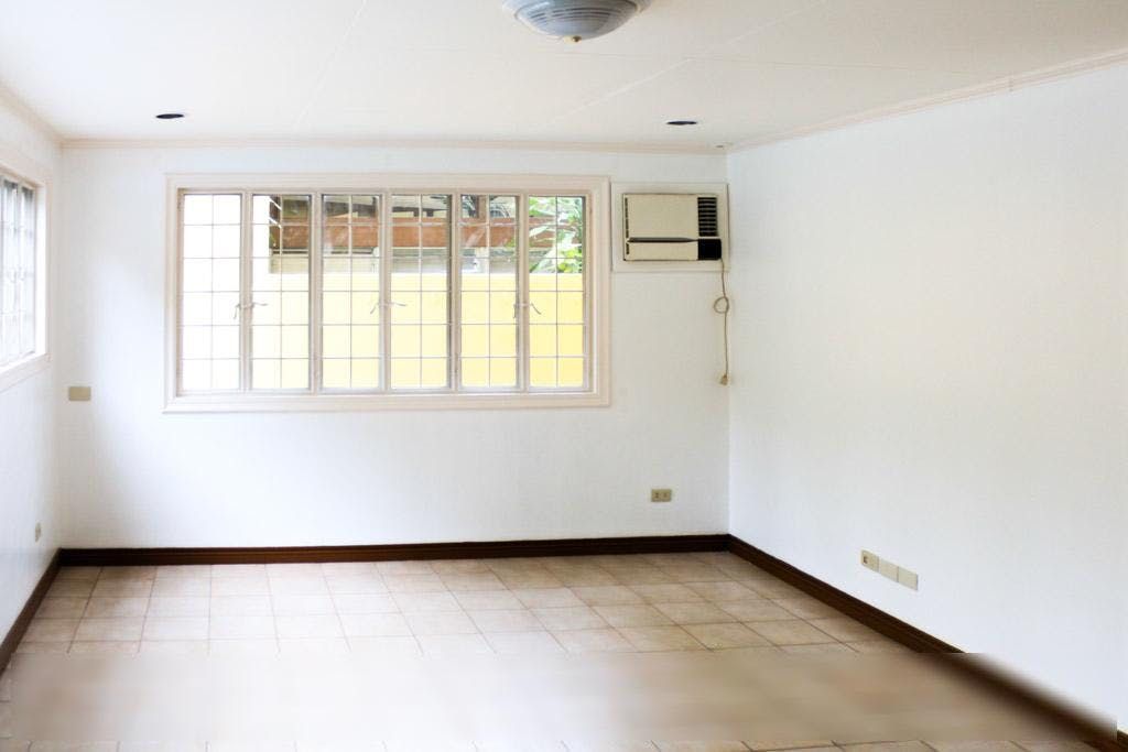 "4BR House for Rent in Bel-Air Village, Makati"06