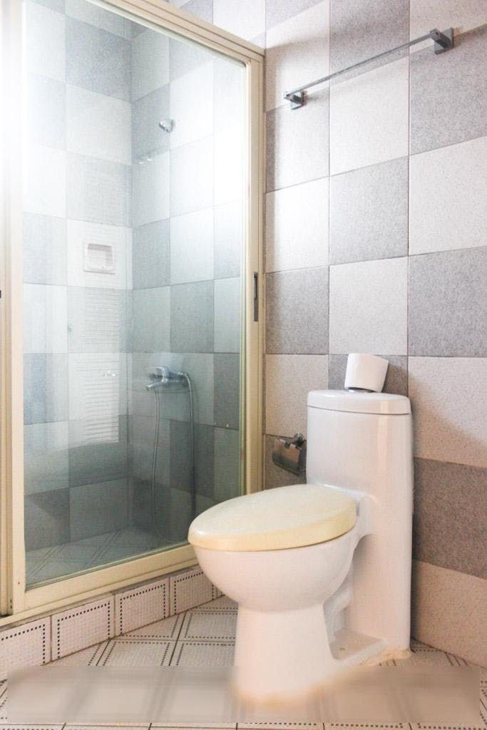 "4BR House for Rent in Magallanes, Makati"10