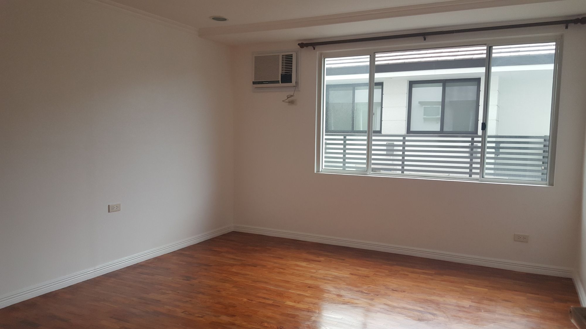 "5BR House for Rent in Bel-Air Village, Makati"07