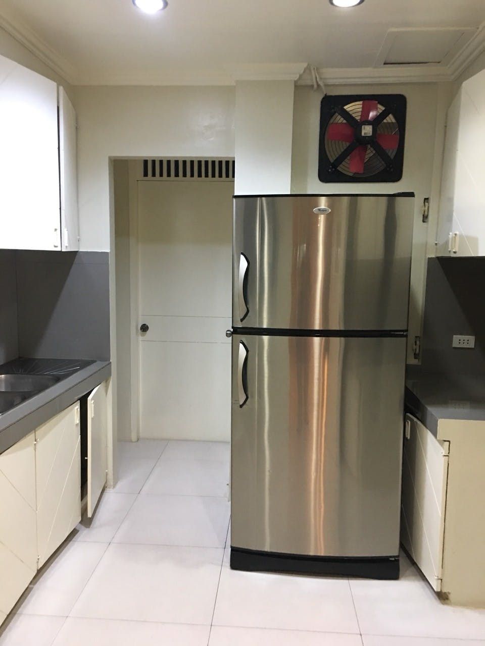 "3BR House for Rent in Ecology Village, Makati"06